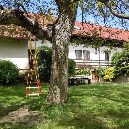 Ubytovani V Ceskem Raji Hotel Holin Luaran gambar