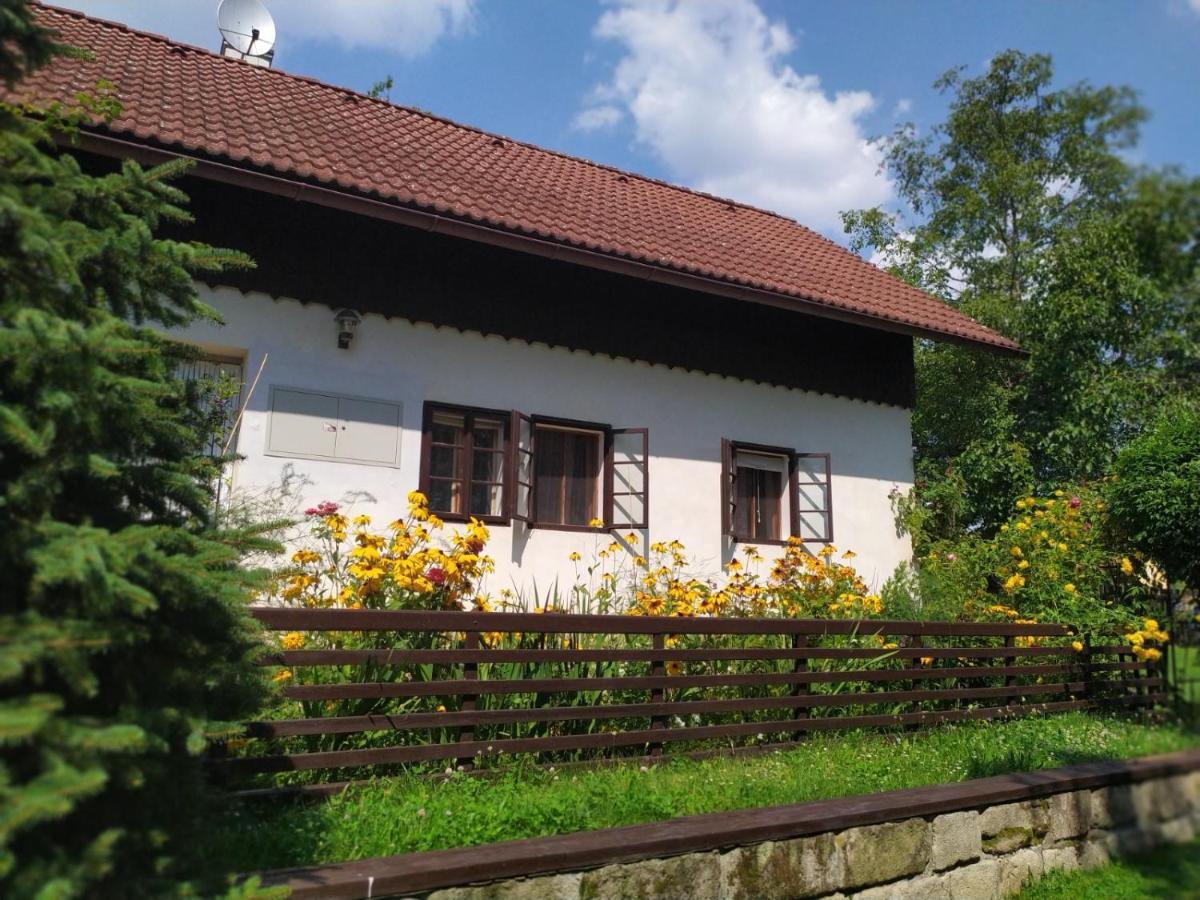 Ubytovani V Ceskem Raji Hotel Holin Luaran gambar