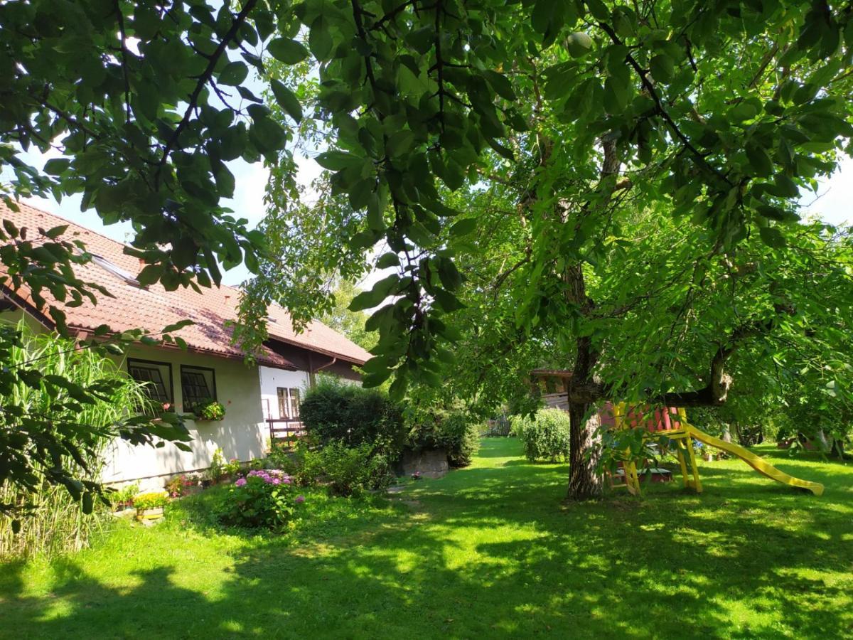 Ubytovani V Ceskem Raji Hotel Holin Luaran gambar