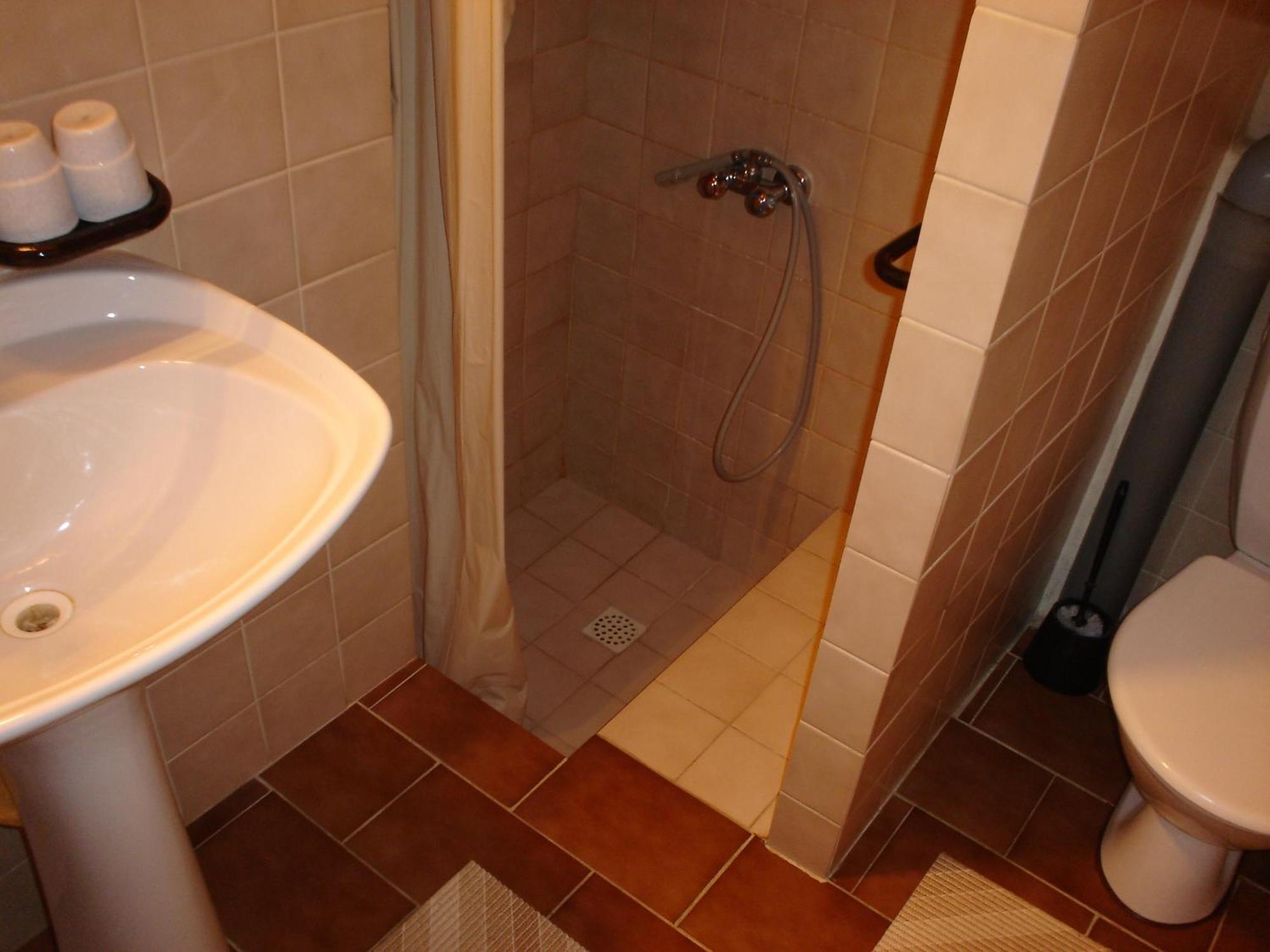 Ubytovani V Ceskem Raji Hotel Holin Luaran gambar