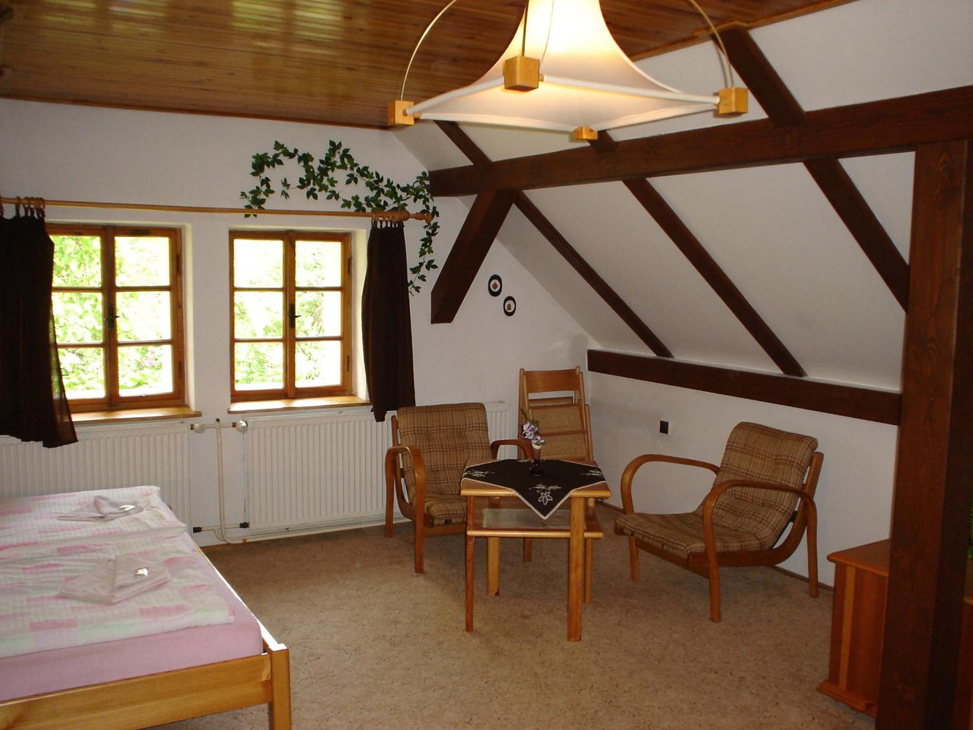Ubytovani V Ceskem Raji Hotel Holin Luaran gambar
